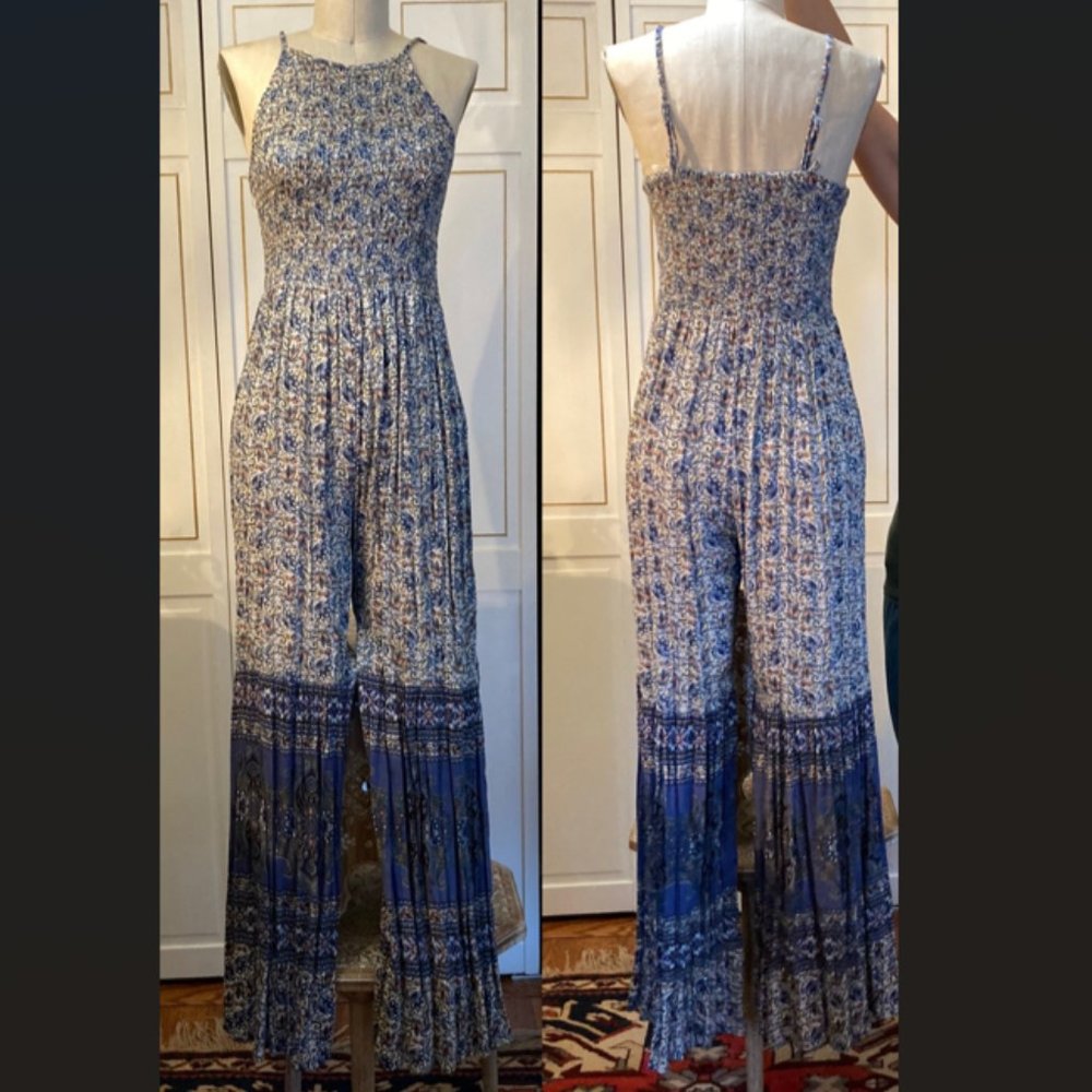 Womens wide leg printed jumper in size M